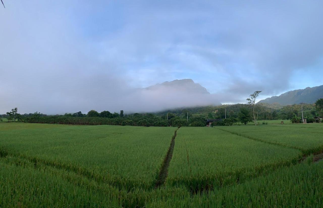 KraThom Doi Luang Hotel Chiang Dao Bagian luar foto