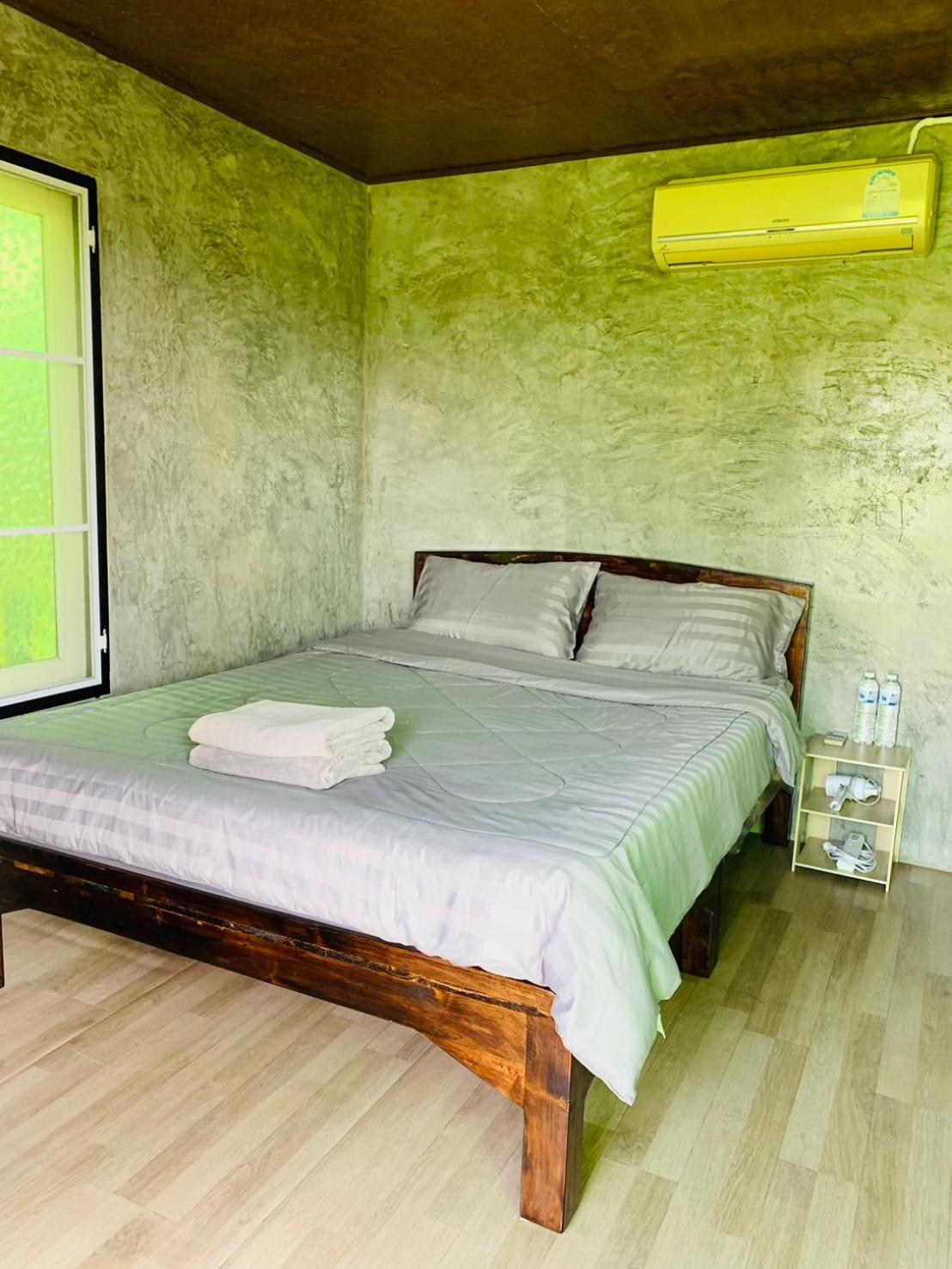 KraThom Doi Luang Hotel Chiang Dao Bagian luar foto